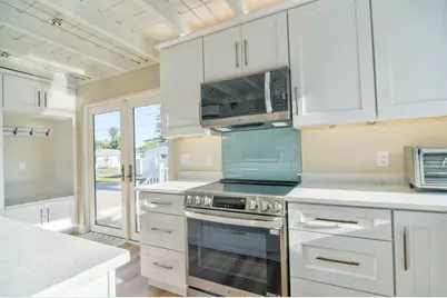 15565 Gulf Boulevard, Redington Beach, FL 33708 - Photo 27