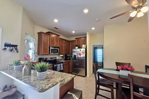 31142 Gossamer Way, Wesley Chapel, FL 33543 - Photo 7