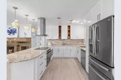 502 Florida Boulevard, Crystal Beach, FL 34681 - Photo 11