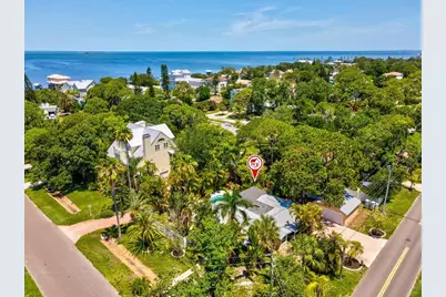 502 Florida Boulevard, Crystal Beach, FL 34681 - Photo 47