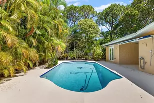 502 Florida Blvd, Crystal Beach, FL 34681 - Photo 33