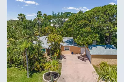 502 Florida Boulevard, Crystal Beach, FL 34681 - Photo 35