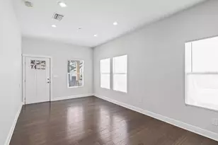 2107 W Cherry St, Tampa, FL 33607 - Photo 3