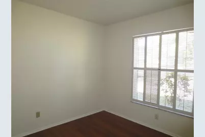 3132 Brunswick Circle, Palm Harbor, FL 34684 - Photo 13