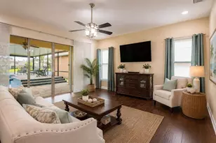 11807 Cross Vine Dr, Riverview, FL 33579 - Photo 9