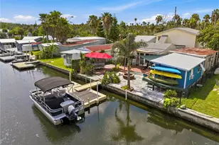 5251 Alpaca Dr, Weeki Wachee, FL 34607 - Photo 47
