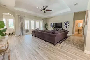 5852 Cachette De Riviera Ct, New Port Richey, FL 34655 - Photo 15