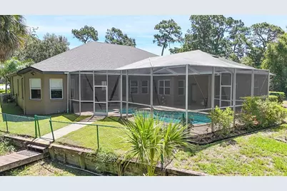 5852 Cachette De Riviera Court, New Port Richey, FL 34655 - Photo 7