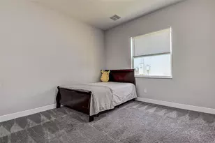 30932 Lindentree Dr, Wesley Chapel, FL 33543 - Photo 25
