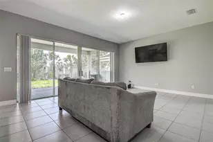 30932 Lindentree Dr, Wesley Chapel, FL 33543 - Photo 15