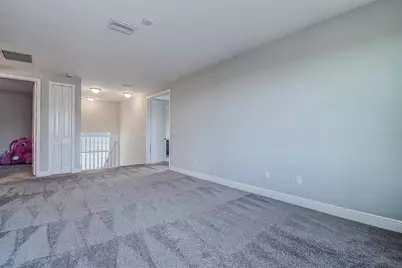 30932 Lindentree Drive, Wesley Chapel, FL 33543 - Photo 29