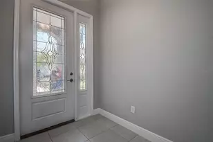 30932 Lindentree Dr, Wesley Chapel, FL 33543 - Photo 7
