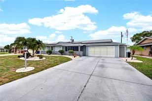 1743 Council Dr, Sun City Center, FL 33573 - Photo 9