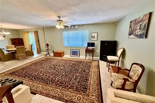 1004 Connecticut Rd, Tarpon Springs, FL 34689 - Photo 11
