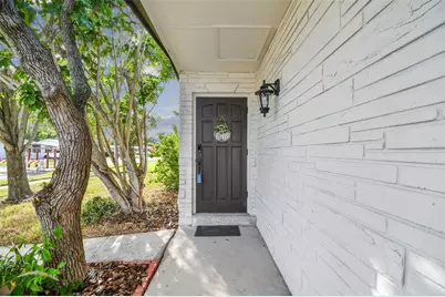 6551 S West Shore Circle, Tampa, FL 33616 - Photo 3
