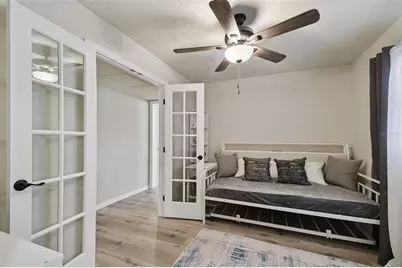 6551 S West Shore Circle, Tampa, FL 33616 - Photo 23