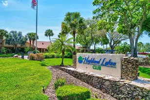 999 Gillespie Dr, Palm Harbor, FL 34684 - Photo 13