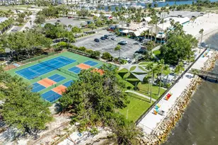 611 Destiny Dr, Ruskin, FL 33570 - Photo 23