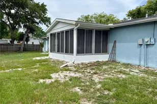 9129 Sewell Ln, Spring Hill, FL 34608 - Photo 23