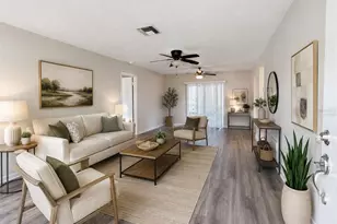 9129 Sewell Ln, Spring Hill, FL 34608 - Photo 3