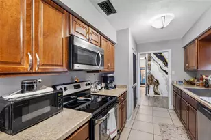 5515 Lake Le Clare Rd, Lutz, FL 33558 - Photo 21
