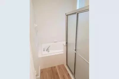 9126 Rockrose Drive, Tampa, FL 33647 - Photo 19