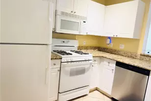 2721 Via Murano, Clearwater, FL 33764 - Photo 9