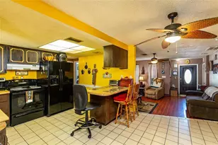 12095 102nd Ave, Seminole, FL 33778 - Photo 5