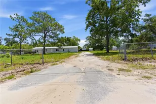 18526 Greensboro St, Spring Hill, FL 34610 - Photo 31
