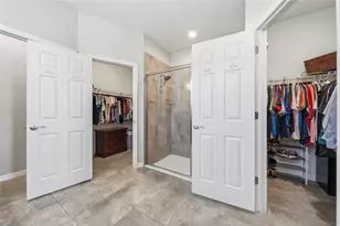 5234 Turtle Bay Dr, Wesley Chapel, FL 33545 - Photo 23