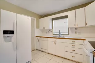9483 55th St N, Pinellas Park, FL 33782 - Photo 9