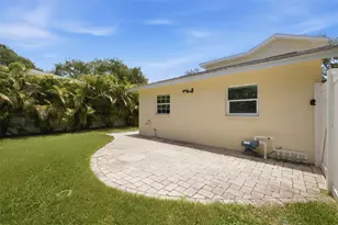 1470 28th Ave N, Saint Petersburg, FL 33704 - Photo 31