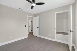 9718 Fox Hollow Rd, Tampa, FL 33647 - Photo 27