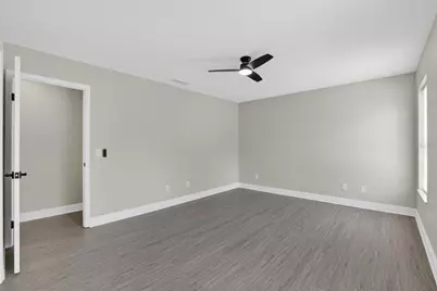 9718 Fox Hollow Road, Tampa, FL 33647 - Photo 29