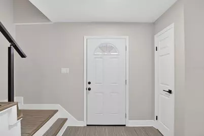 9718 Fox Hollow Road, Tampa, FL 33647 - Photo 5