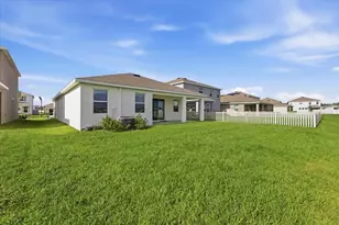 1413 Tropical Oasis Ave, Plant City, FL 33565 - Photo 29