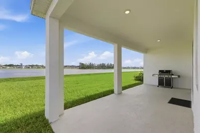 1413 Tropical Oasis Avenue, Plant City, FL 33565 - Photo 3