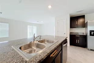 35288 Spruce Knob Ct, Dade City, FL 33525 - Photo 29