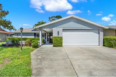 10898 119th Street N, Largo, FL 33778 - Photo 1