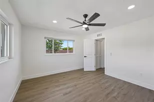 6735 Keystone Dr, Sarasota, FL 34231 - Photo 25