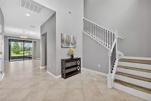11911 Sand Myrtle Rd, Riverview, FL 33579 - Photo 7