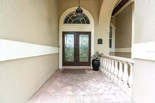 2853 Seabreeze Dr S, Gulfport, FL 33707 - Photo 7