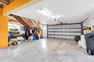 2853 Seabreeze Dr S, Gulfport, FL 33707 - Photo 47