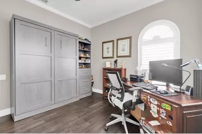 2853 Seabreeze Drive S, Gulfport, FL 33707 - Photo 37