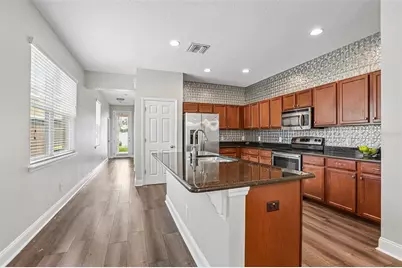 5233 Suncatcher Drive, Wesley Chapel, FL 33545 - Photo 9