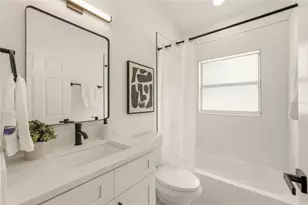 9238 Sea Oaks Ct, Seminole, FL 33776 - Photo 23
