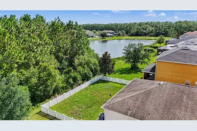 20057 Oakflower Avenue, Tampa, FL 33647 - Photo 3
