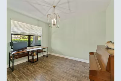 1220 Florablu Drive, Seffner, FL 33584 - Photo 9