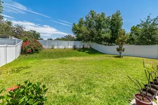 1220 Florablu Dr, Seffner, FL 33584 - Photo 45