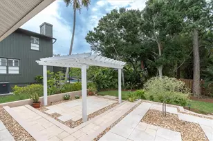 11566 Pine St, Seminole, FL 33772 - Photo 31